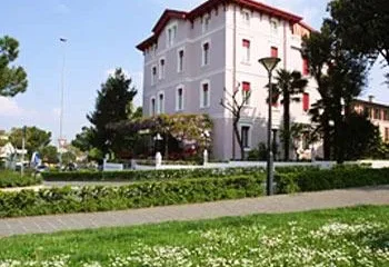 Hotel Giardinetto Desenzano del Garda