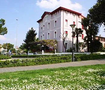 Hotel Giardinetto Desenzano del Garda