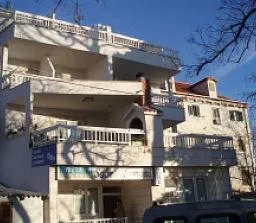 Simoni Apartments Split