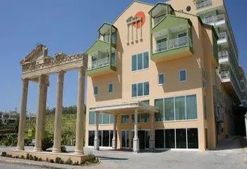 Jasmine Side Hotel Colakli