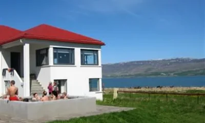 Skjaldarvik Guest House