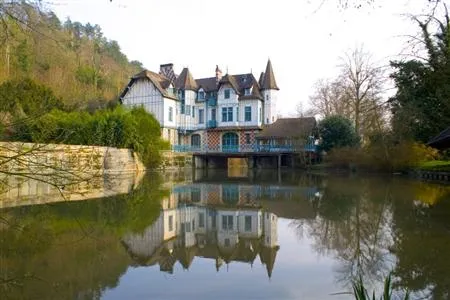 Le Moulin De Connelles Hotel