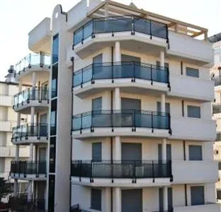 Residenza Ponchielli Riccione