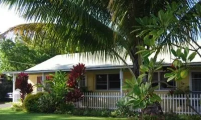 Lahaina Beachside Cottages