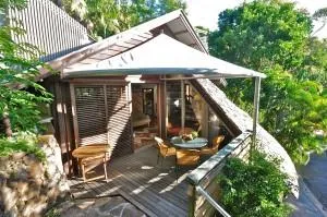 Wategos Treehouse