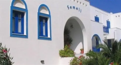 Semeli Hotel Apartments