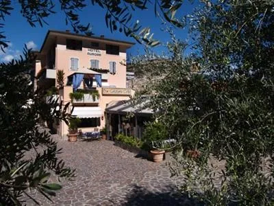 Hotel Aurora Nago-Torbole