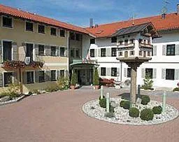 Hotel Neuwirt Sauerlach