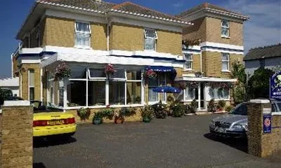 Sandhill Hotel