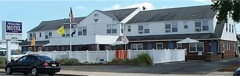 Pelican Point Motel