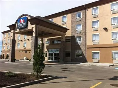 Pomeroy Inn & Suites Vegreville