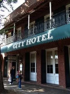 City Hotel Columbia