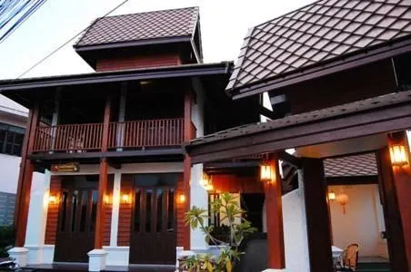 Baanlek Home Stay