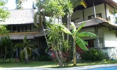 Bali Hotel Pearl