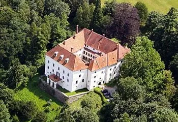 Schloss Ernegg