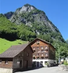 Hotel Urirotstock