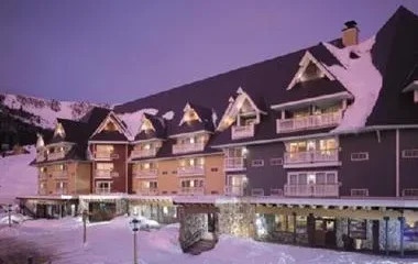 White Pine Lodge Hotel