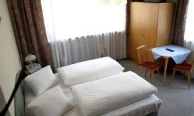 Privatzimmer Steinplatte