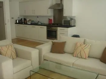 Clarendon Serviced Apartments-Wellington Street