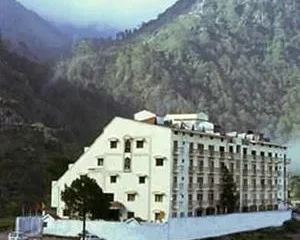 Dynasty Resort