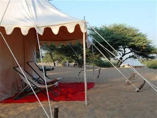 Royal Desert Safari Resort and Camp