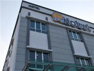 E-Hotel