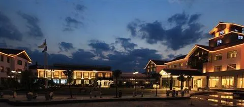 Seasons Holiday Hotel Nantong