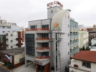 Goodstay EJ Hotel