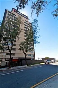 President Holiday Apartments