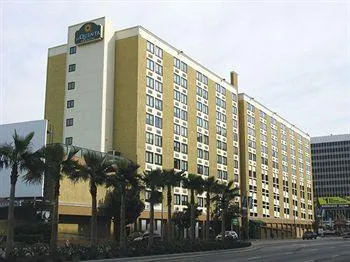 La Quinta Inn & Suites LAX