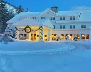 White Mountain Hotel and Resort