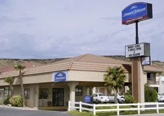 Howard Johnson Inn and Suites Saint George