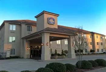 BEST WESTERN PLUS Crown Colony Inn & Suites