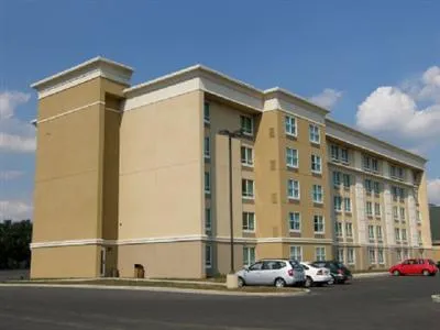 Holiday Inn Martinsburg