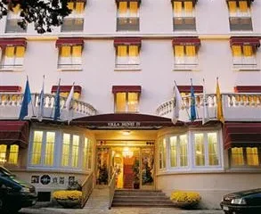 Best Western Villa Henri IV Saint-Cloud (France)