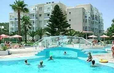 Astreas Beach Hotel Apartments