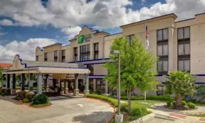 Holiday Inn Express Austin Airport