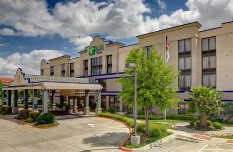 Holiday Inn Express Austin Airport