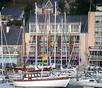 Du Port