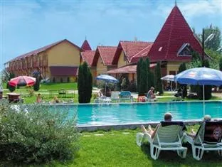 Piknik Holiday Village Hotel Siofok