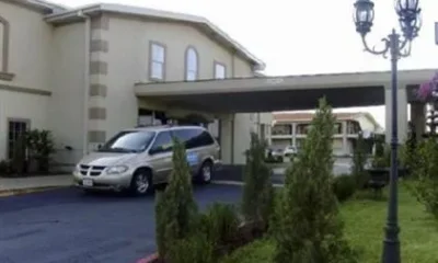 Rodeway Inn & Suites Arlington