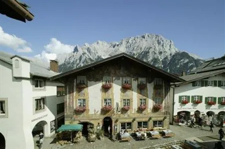 Hotel Alpenrose Mittenwald