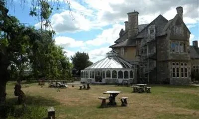 Woolverton House Hotel