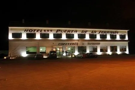 Hotel Puerta De La Serrania Llíria