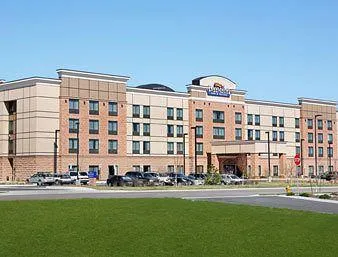 Baymont Inn and Suites Denver International Airport