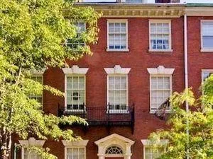 The Columns on Clinton Bed and Breakfast Philadelphia