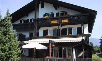 Ines Guesthouse Villach