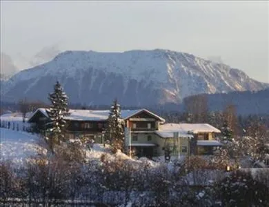 Hotel Sonnenbichl Bergen (Bavaria)