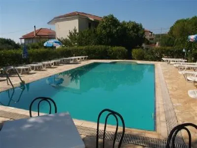 Stefanos Studios and Apartments (Kefalonia)