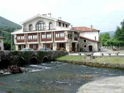 Posada La Fuentona De Ruente